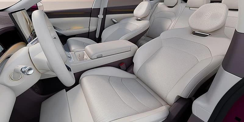 Driver Zero-Gravity Seat