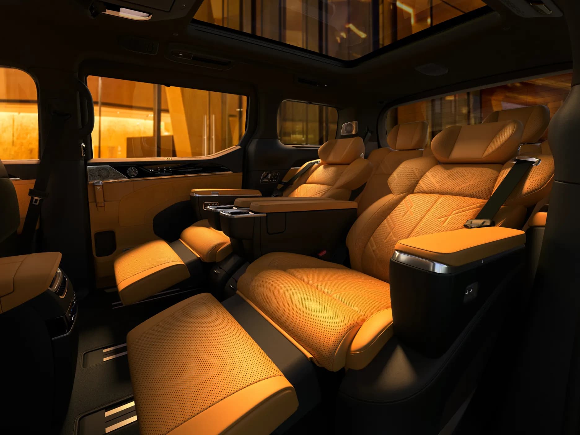 Sofaro first-class second-row seats