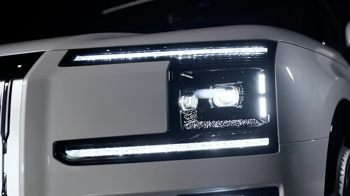 "Vast Galaxy Diamond" Matrix Headlight